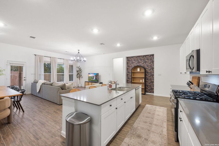 Furnished interior view inside a new home in , Bulverde (Image 17). Furnished interior view inside a new home in , Bulverde (Image 17).