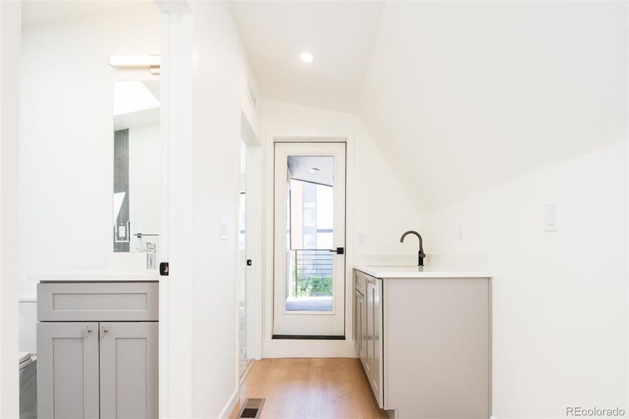 Image 34 of a home in .