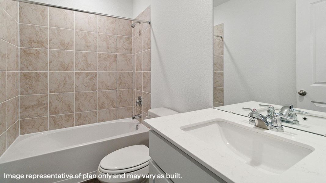 Furnished interior view inside a new home in Ladera, Luling (Image 5).