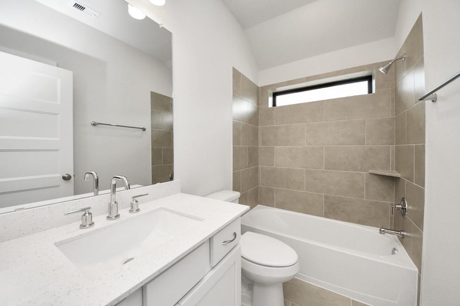 Representative model home photos shown for illustrative purposes only. Actual home, features, and finishes may vary. Home is currently under construction.