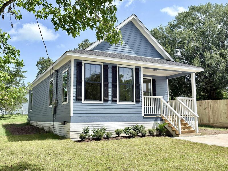 Front exterior of a new home in , Brenham, TX, highlighting curb appeal (Image 1). Front exterior of a new home in , Brenham, TX, highlighting curb appeal (Image 1).