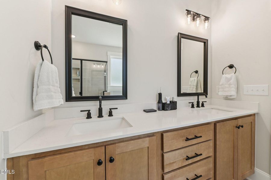 25-web-or-mls-Arbor Dr-S1404-025