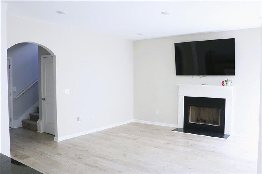 Spacious, unfurnished interior of a new home in , Dallas (Image 12). Spacious, unfurnished interior of a new home in , Dallas (Image 12).