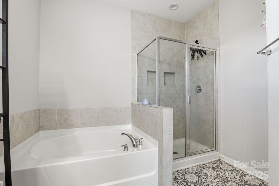 Furnished interior view inside a new home in , Statesville (Image 30).