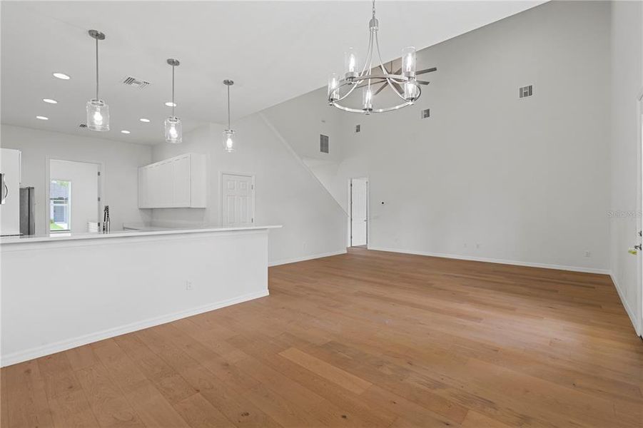 Image 53 of a home in .