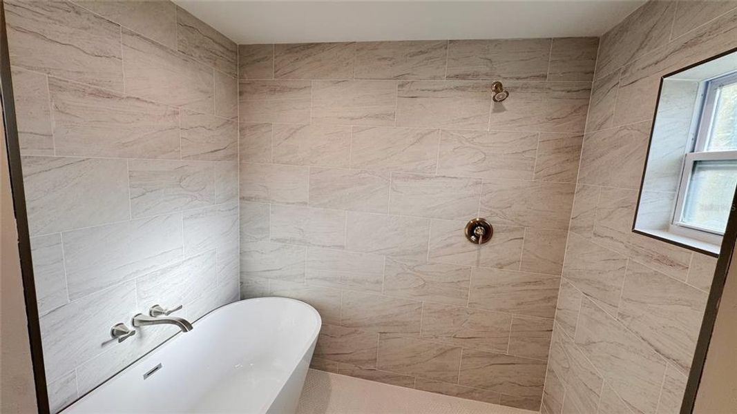 Close-up of interior finishes inside a home in , Orlando (Image 14).
