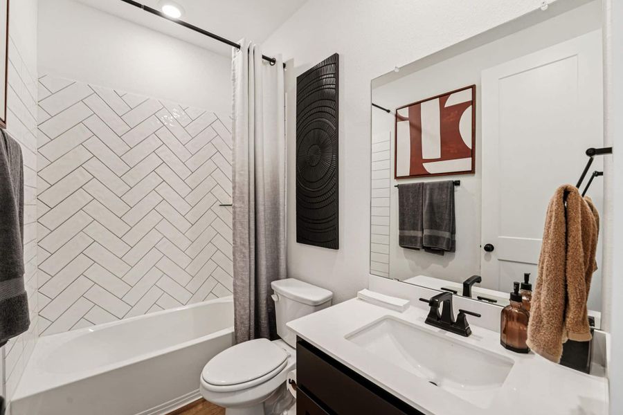 Representative furnished interior of a home built from the Brooks – 50′ Lot by Chesmar Homes in Lakes of Cane Island, Katy (Image 13).