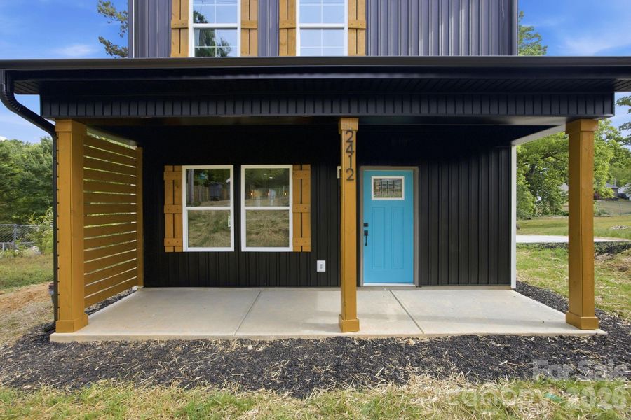 Exterior details and patio area of a home in , Kannapolis (Image 4).