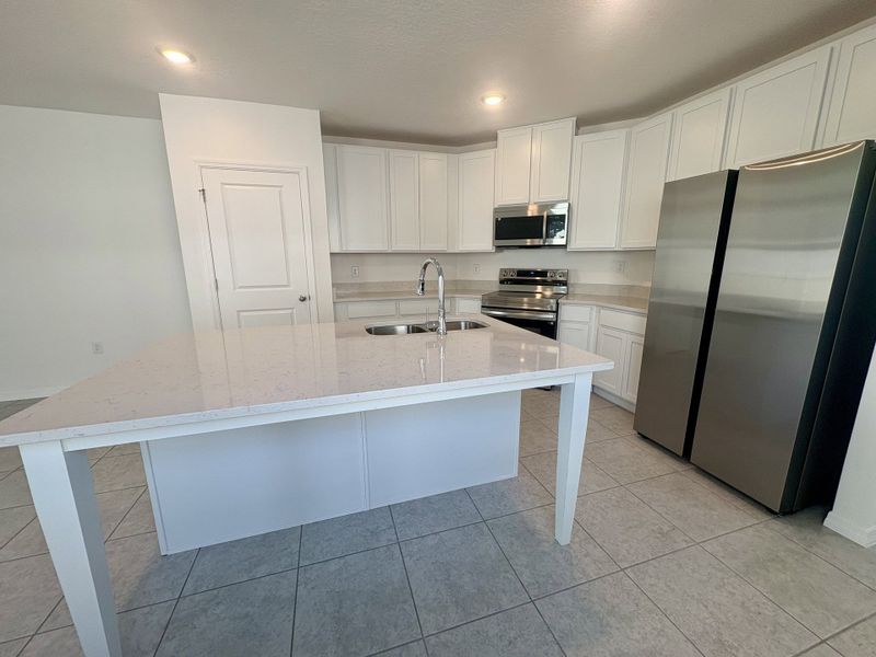 Furnished interior view inside a new home in Villamar, Winter Haven (Image 14).