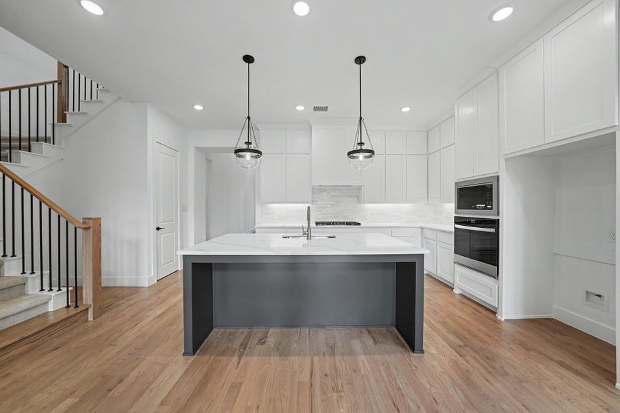 Furnished interior view inside a new home in Aster Park, McKinney (Image 6).