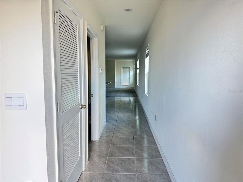 Spacious, unfurnished interior of a new home in Villamar by Express Homes, Winter Haven (Image 7).