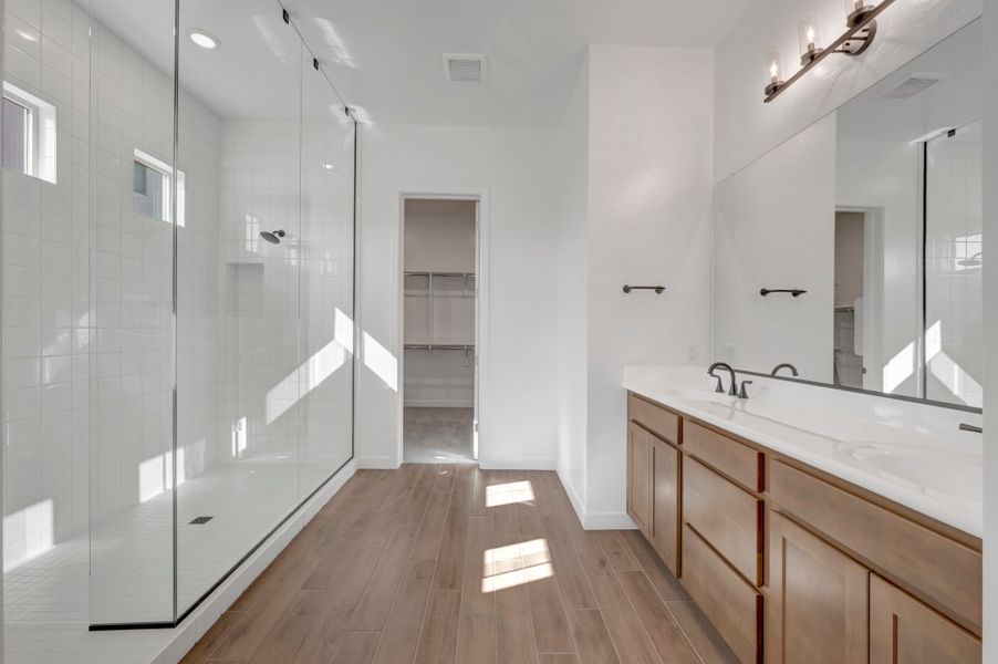 Furnished interior view inside a new home in Terraza, San Tan Valley (Image 10).
