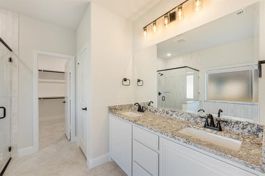 Furnished interior view inside a new home in Abe's Landing, Granbury (Image 6). Furnished interior view inside a new home in Abe's Landing, Granbury (Image 6).