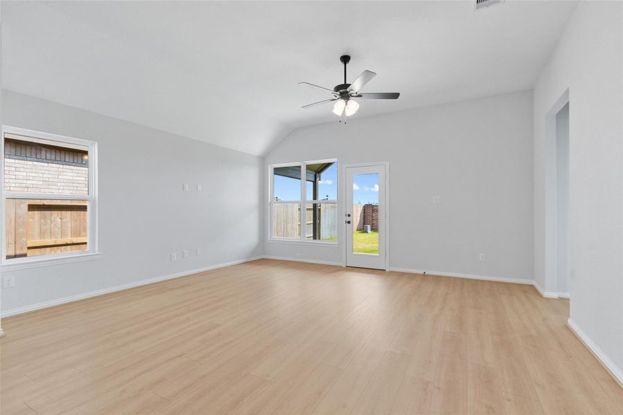 Spacious, unfurnished interior of a new home in Cypress Green, Hockley (Image 18). Spacious, unfurnished interior of a new home in Cypress Green, Hockley (Image 18).