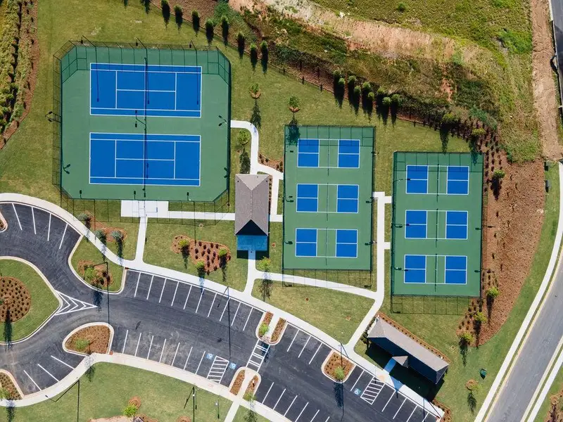 Community amenities in Sheffield Highlands, Dallas (Image 41). Community amenities in Sheffield Highlands, Dallas (Image 41).