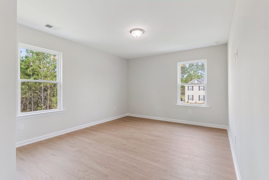Spacious, unfurnished interior of a new home in NorthShore on the St. Marys River, Kingsland (Image 35). Spacious, unfurnished interior of a new home in NorthShore on the St. Marys River, Kingsland (Image 35).