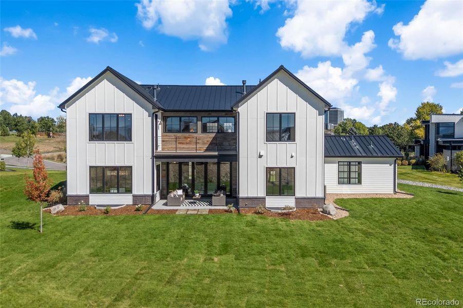 Image 33 of a home in . Image 33 of a home in .