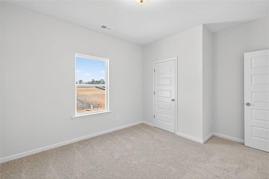 Spacious, unfurnished interior of a new home in Kingston Park, Kingston (Image 25).