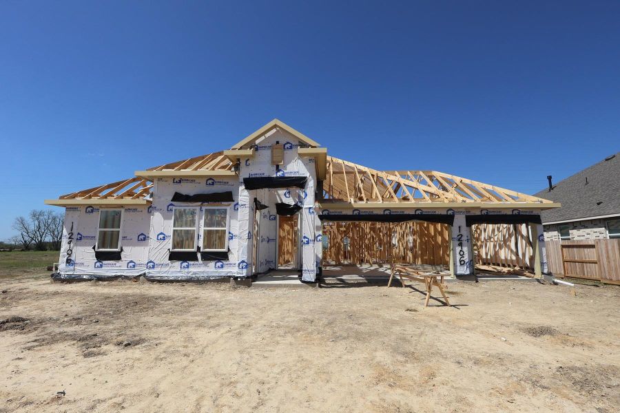 One story home with 4 beds, 3 baths, and 3 car garage