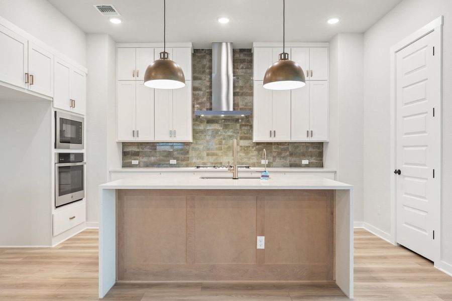 Furnished interior view inside a new home in Lagos Reserve, Manor (Image 8).