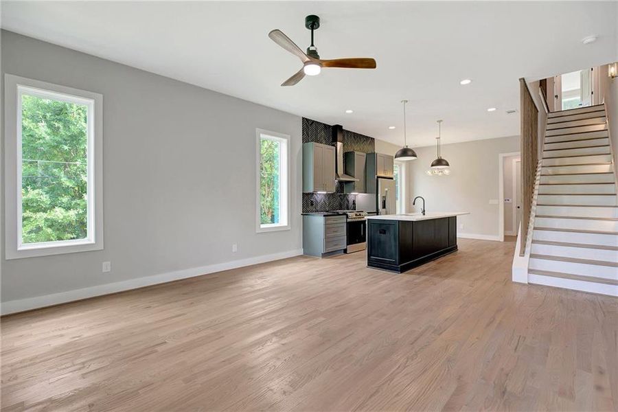 Spacious, unfurnished interior of a new home in , Atlanta (Image 69).