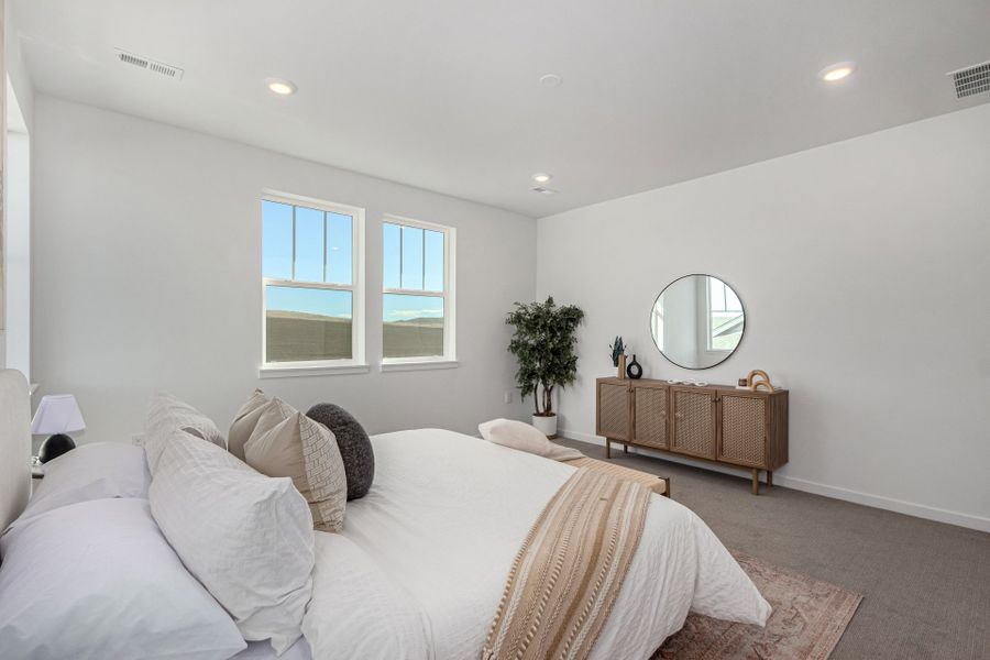 Furnished interior view inside a new home in Westerly, Erie (Image 39).