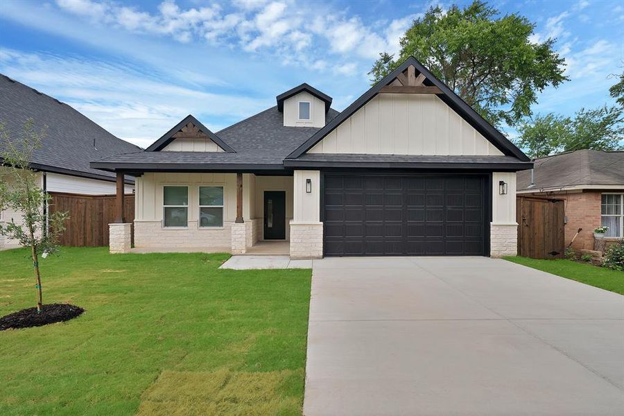 Front exterior of a new home in , Fort Worth, TX, highlighting curb appeal (Image 2). Front exterior of a new home in , Fort Worth, TX, highlighting curb appeal (Image 2).