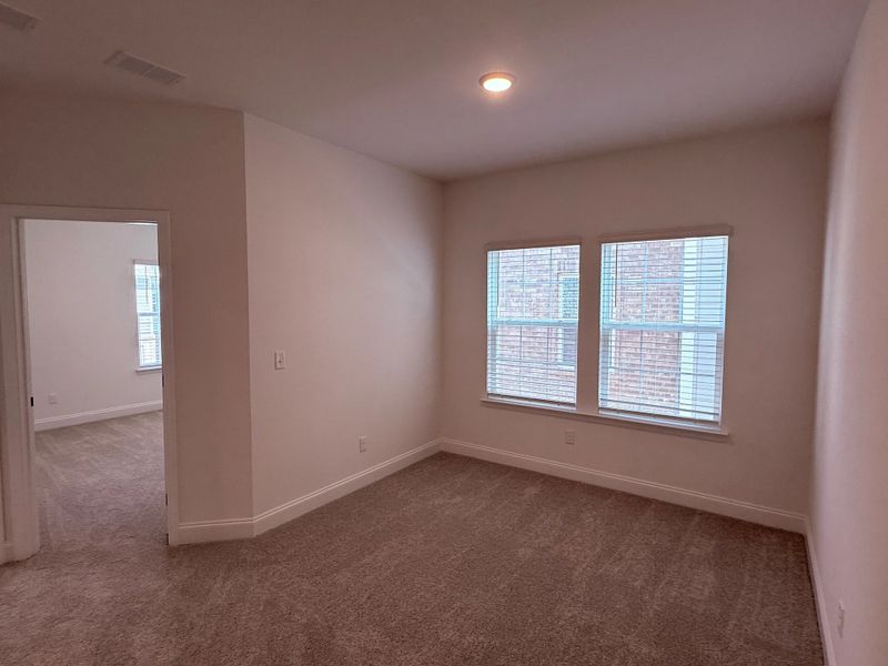 Spacious, unfurnished interior of a new home in Promenade at Clari Park, Murfreesboro (Image 13).