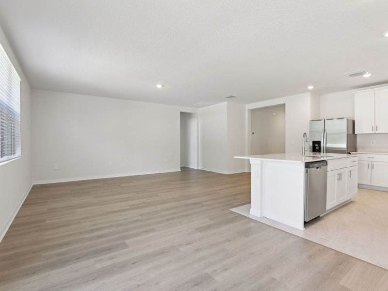 Spacious, unfurnished interior of a new home in Springs at Lake Alfred - Signature Series, Lake Alfred (Image 9). Spacious, unfurnished interior of a new home in Springs at Lake Alfred - Signature Series, Lake Alfred (Image 9).