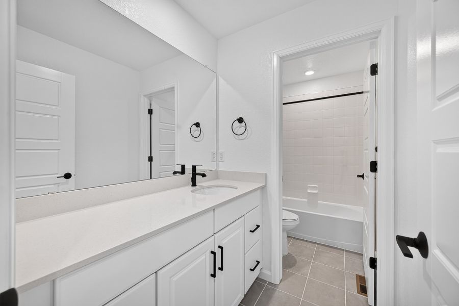 Furnished interior view inside a new home in Sterling Ranch Ascent Village, Littleton (Image 10). Furnished interior view inside a new home in Sterling Ranch Ascent Village, Littleton (Image 10).