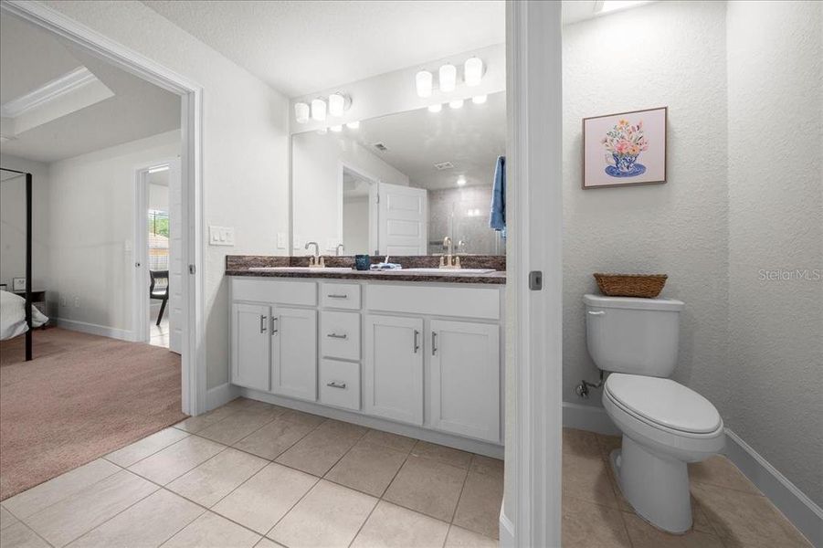 Furnished interior view inside a new home in , Ocala (Image 33).