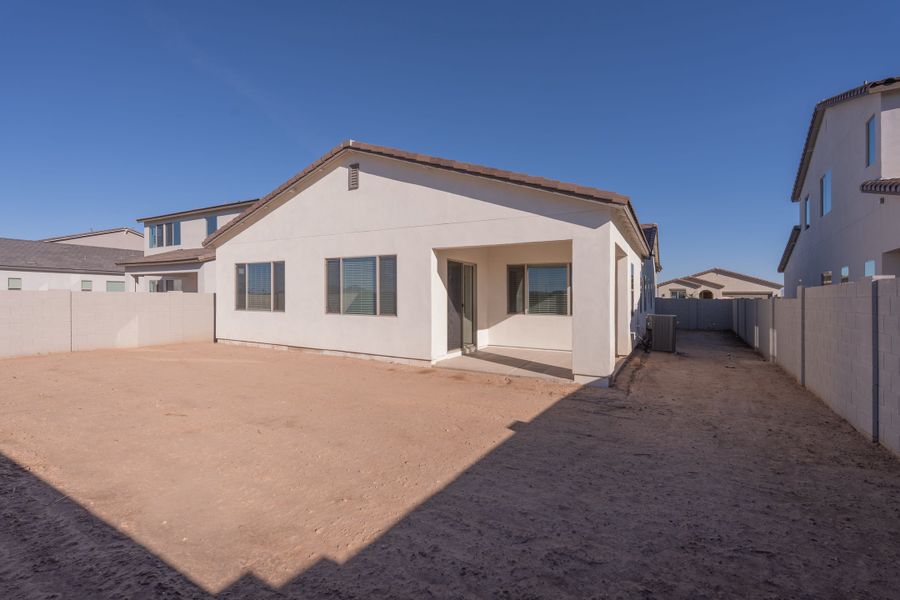 Exterior details and patio area of a home in Soleo, San Tan Valley (Image 4).