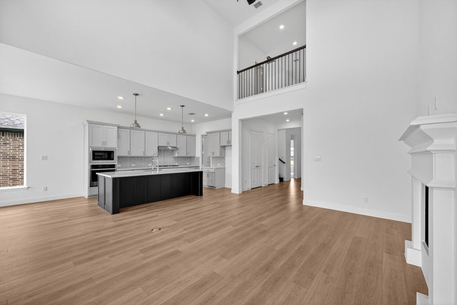 Spacious, unfurnished interior of a new home in The Ridge at Northlake, Northlake (Image 15).