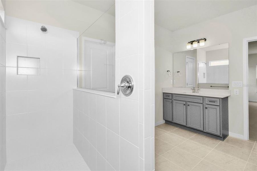 Furnished interior view inside a new home in Weslyn Park, St. Cloud (Image 6).