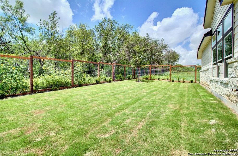 Natural landscape and outdoor views near The Crossvine in Schertz (Image 25).
