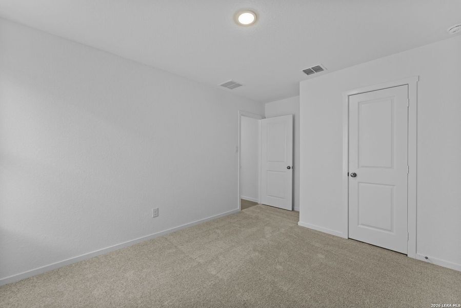 Spacious, unfurnished interior of a new home in Hidden Oasis, San Antonio (Image 23). Spacious, unfurnished interior of a new home in Hidden Oasis, San Antonio (Image 23).
