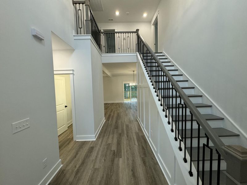 Spacious, unfurnished interior of a new home in , Meggett (Image 6).