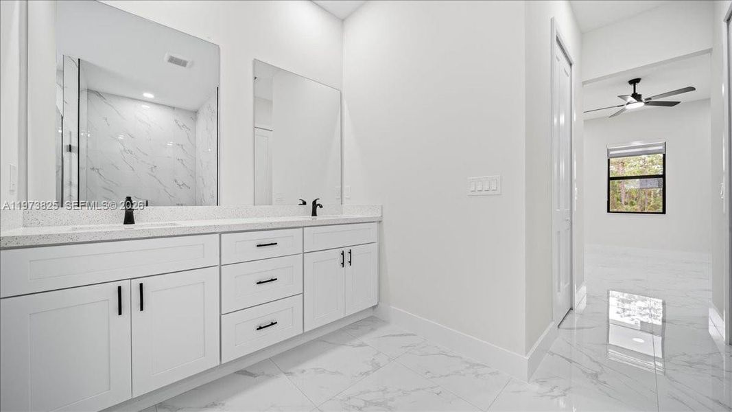 Furnished interior view inside a new home in , Cape Coral (Image 15).