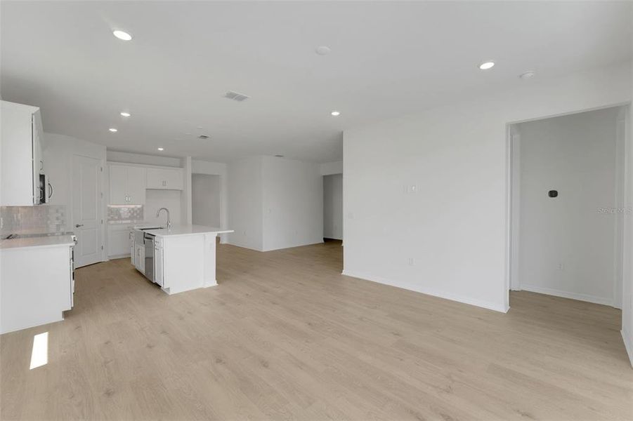 Spacious, unfurnished interior of a new home in River Hall, Alva (Image 23). Spacious, unfurnished interior of a new home in River Hall, Alva (Image 23).