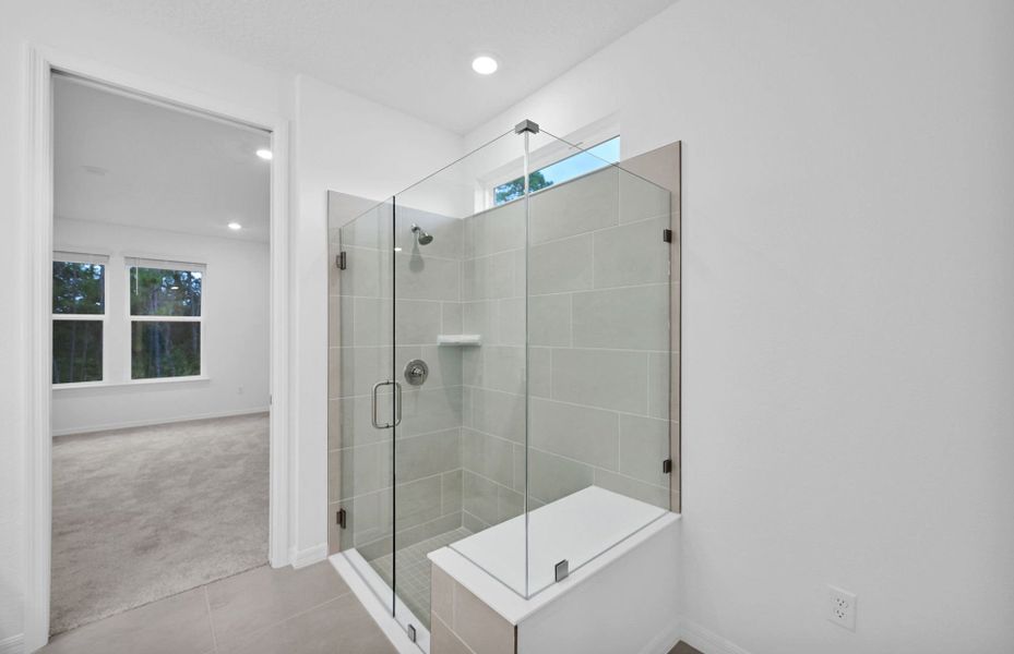 Furnished interior view inside a new home in Hyland Trail, Green Cove Springs (Image 5).