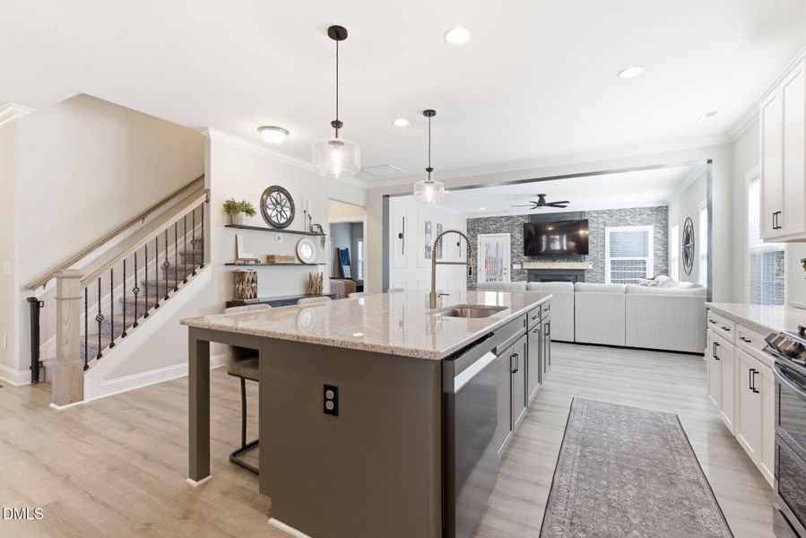 11-web-or-mls-DSC00778 11-web-or-mls-DSC00778