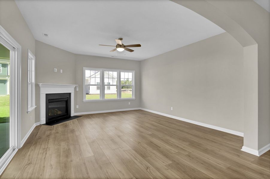 Spacious, unfurnished interior of a new home in Grand Park, Leland (Image 17).