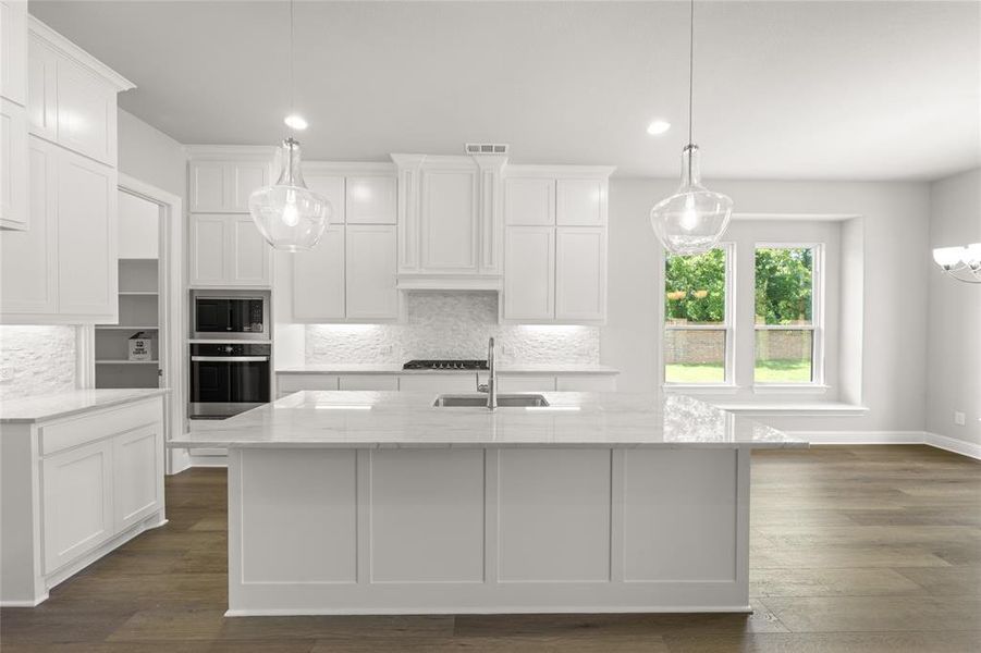 1000 Tall Meadow 1000 Tall Meadow