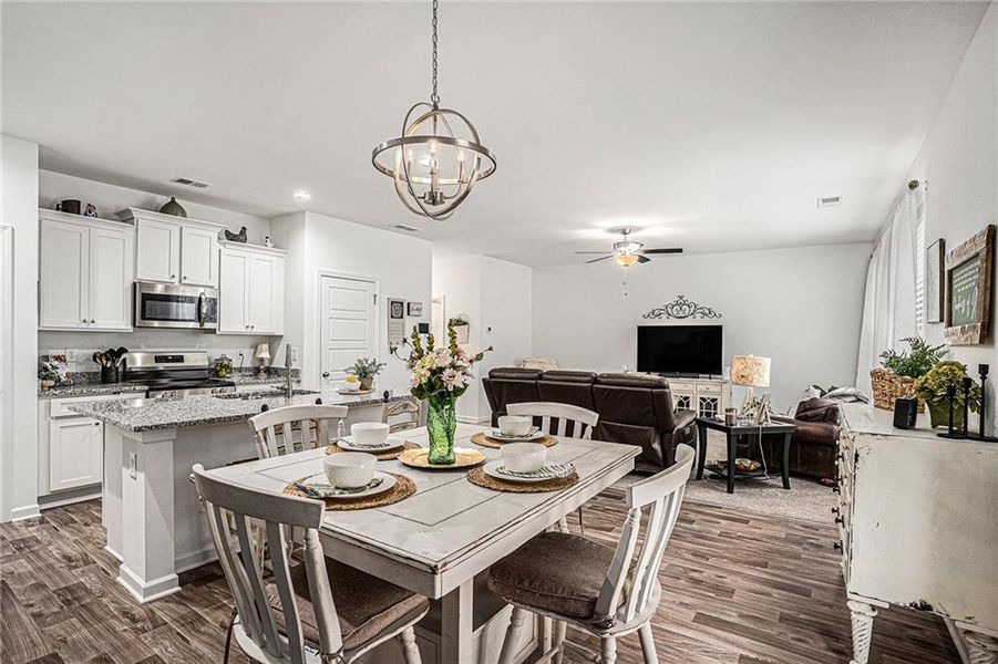 Furnished interior view inside a new home in Vineyard Park, Griffin (Image 28). Furnished interior view inside a new home in Vineyard Park, Griffin (Image 28).