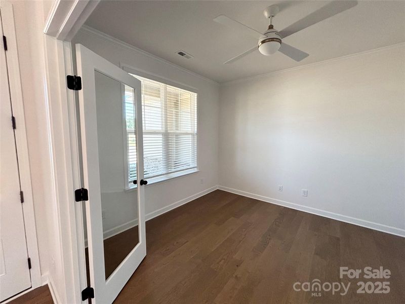 Spacious, unfurnished interior of a new home in Brighton Park, Mount Pleasant (Image 22).