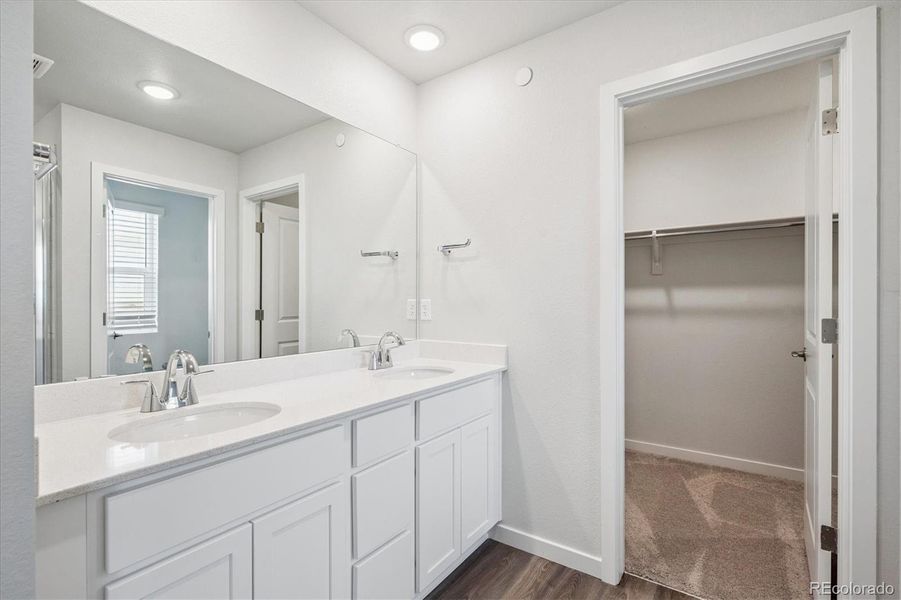 Furnished interior view inside a new home in Legato, Commerce City (Image 6).