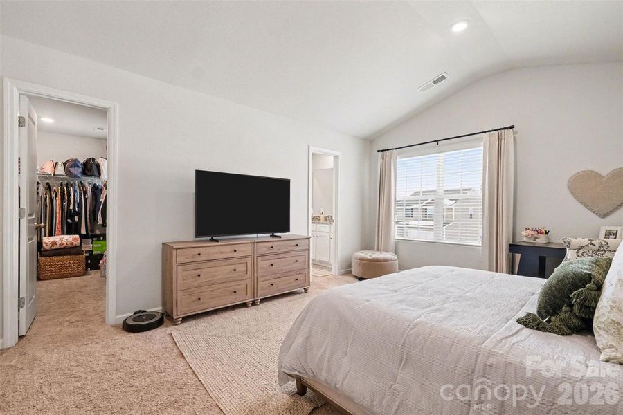 Furnished interior view inside a new home in , Gastonia (Image 23).