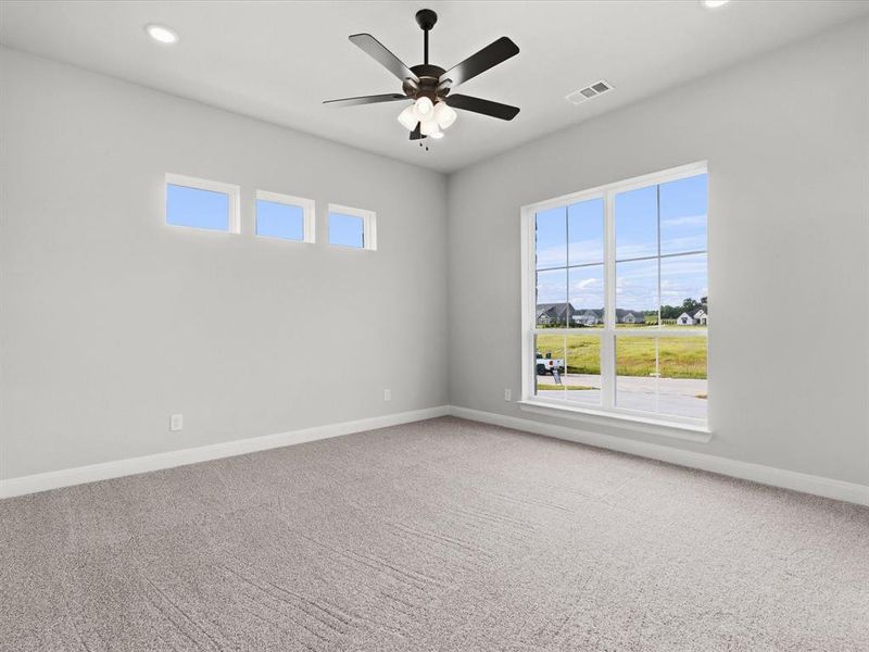 Spacious, unfurnished interior of a new home in Capitol Hill, Anna (Image 16). Spacious, unfurnished interior of a new home in Capitol Hill, Anna (Image 16).