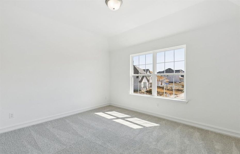 Secondary bedroom Secondary bedroom