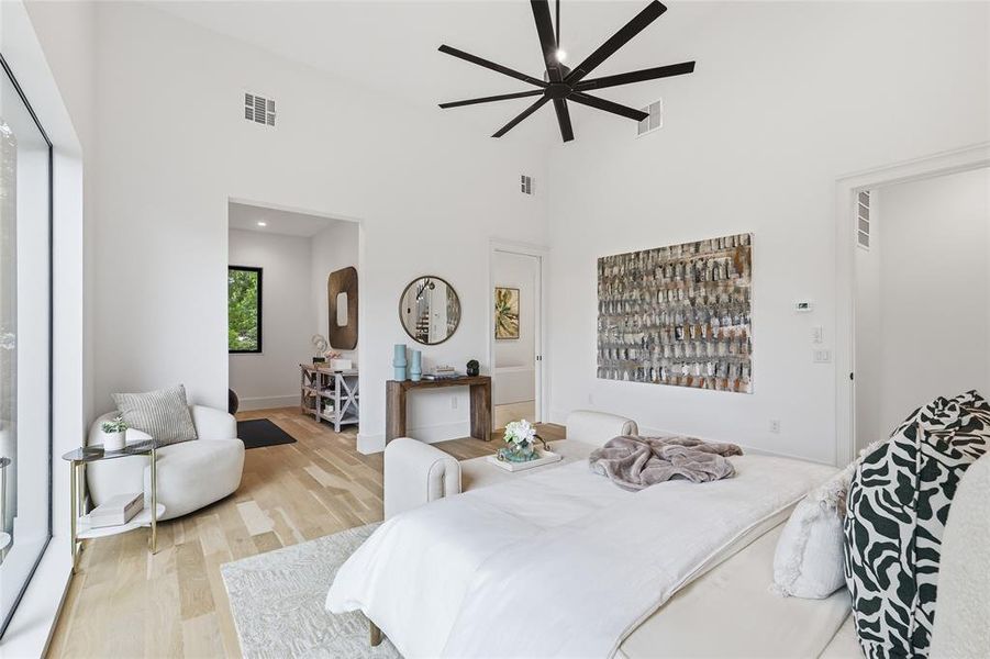 Furnished interior view inside a new home in , Dallas (Image 6).